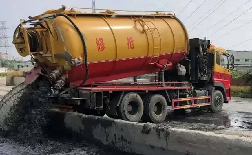 龙华沉淀池清理案例